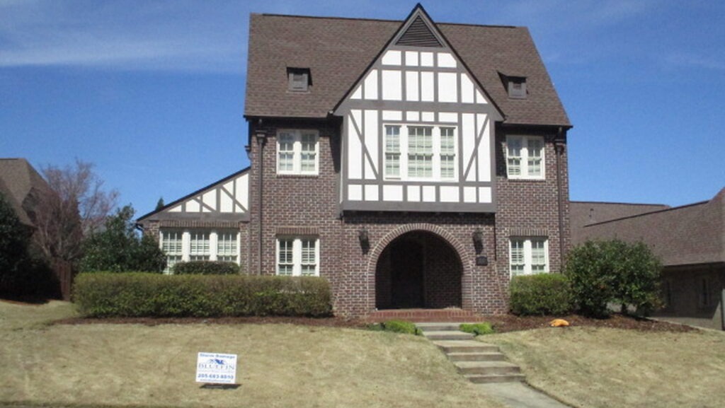 Hoover, Alabama roof replacement by Bluefin Exteriors